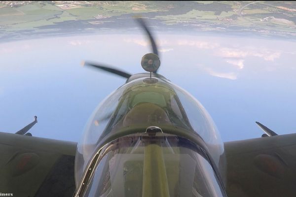 Víkend s vůní spáleného benzínu