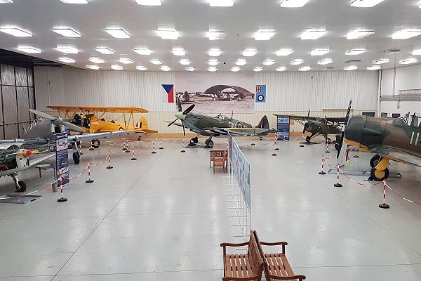 Hangar 3