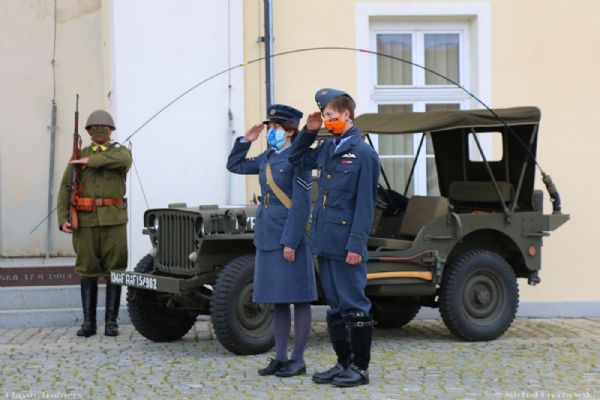Pietní akt v Dobřanech