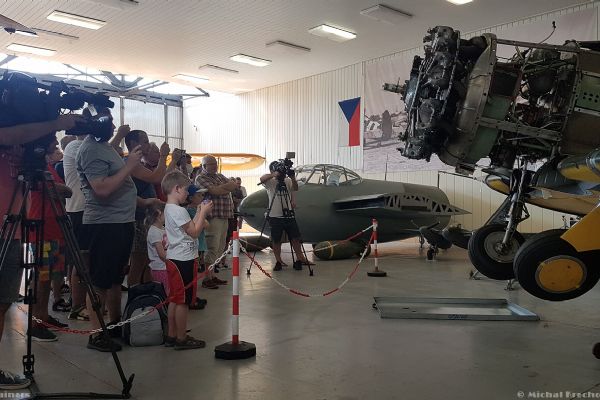 Den otevřeného Hangáru 3 připomněl 80 let Bitvy o Británii