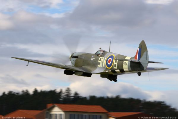 Se Spitfirem v Erpužicích