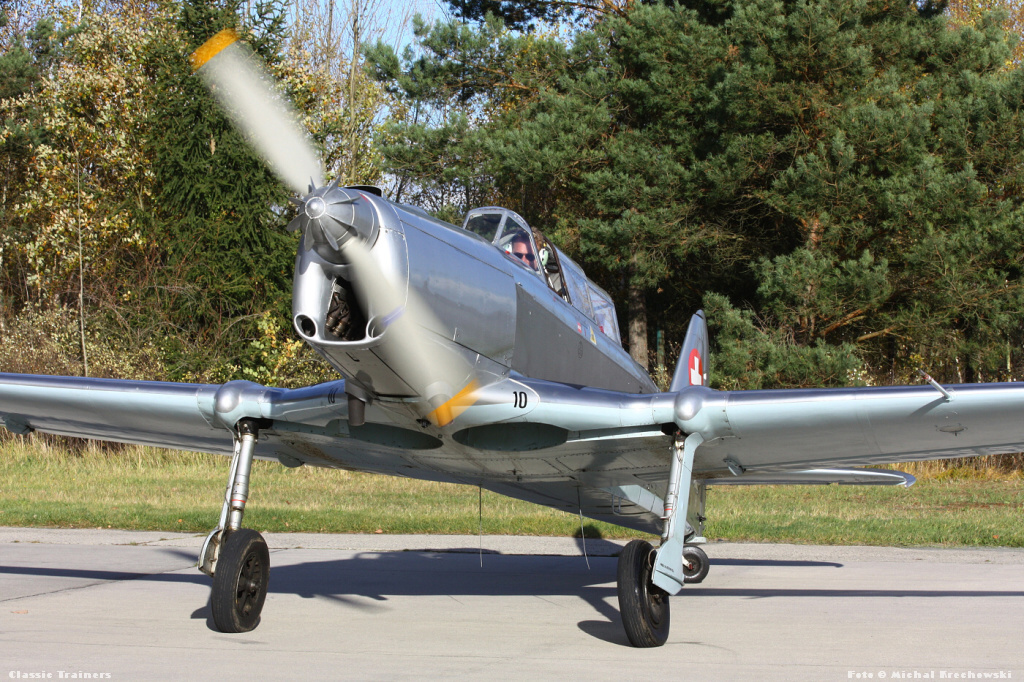 Pilatus P2-05 | Classic Trainers