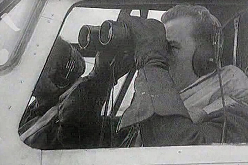 Irving_z.filmu-1944-kokpit.B-24.jpg
